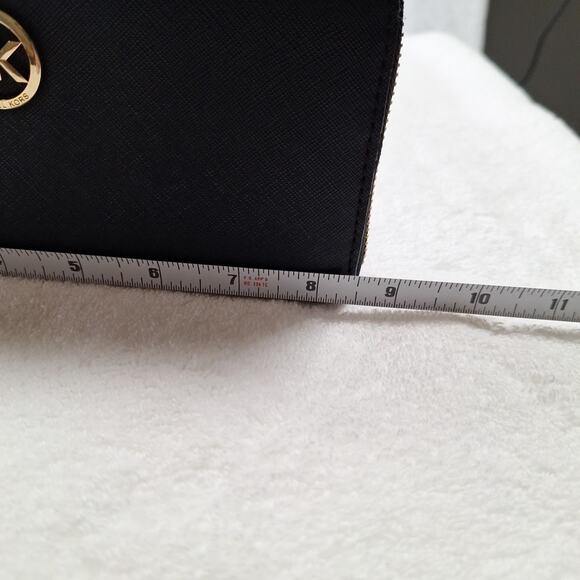 MICHAEL KORS Long Wallet MK Metal Logo Round Zip Black Plain Women's 4"x7" - Picture 6 of 10